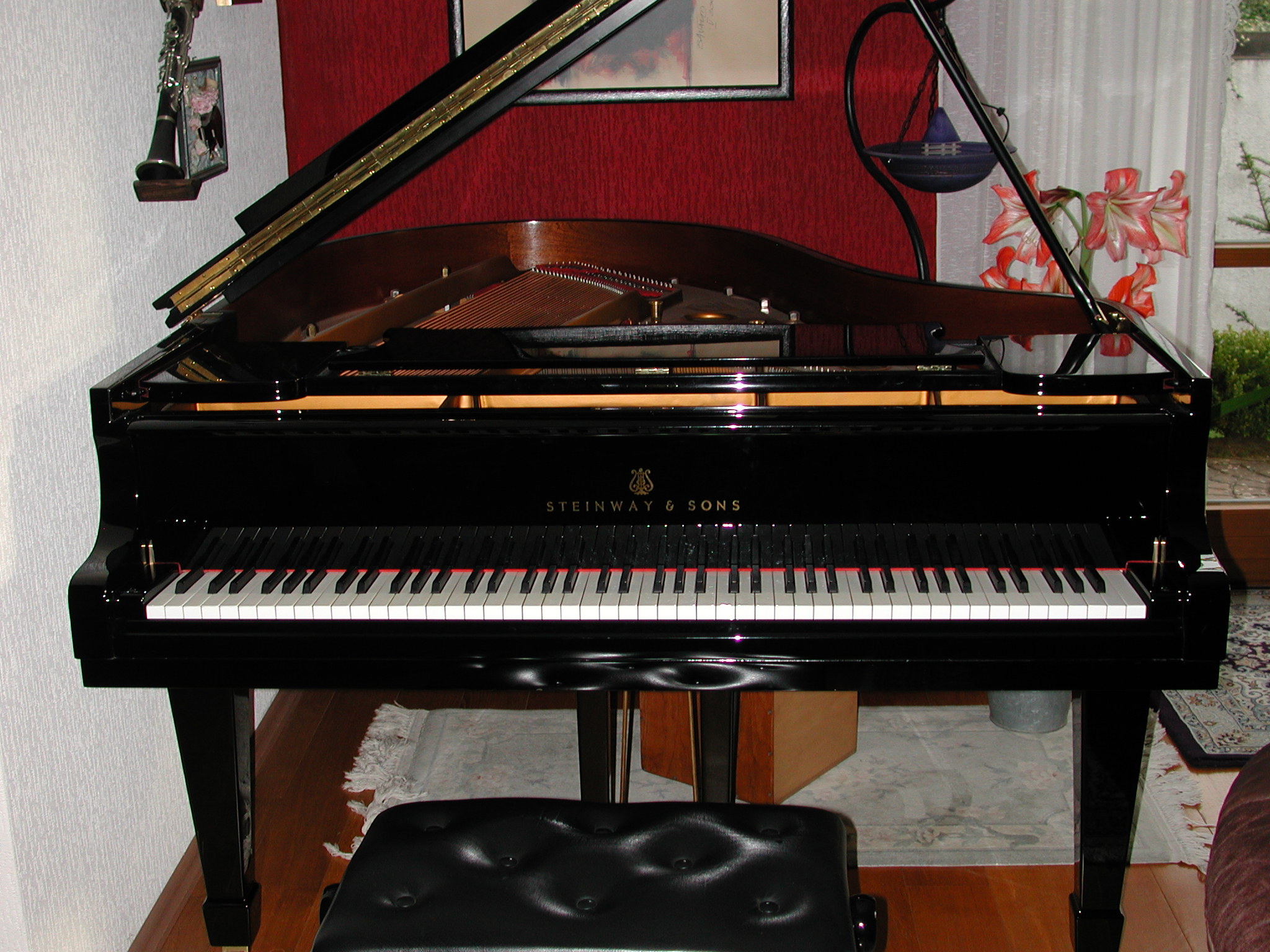 Steinway Model O von 1977